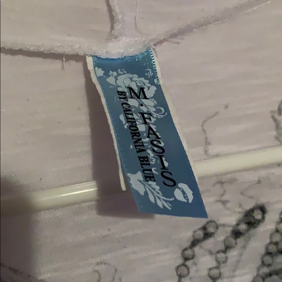 white light weight cardigan - Picture 5 of 5